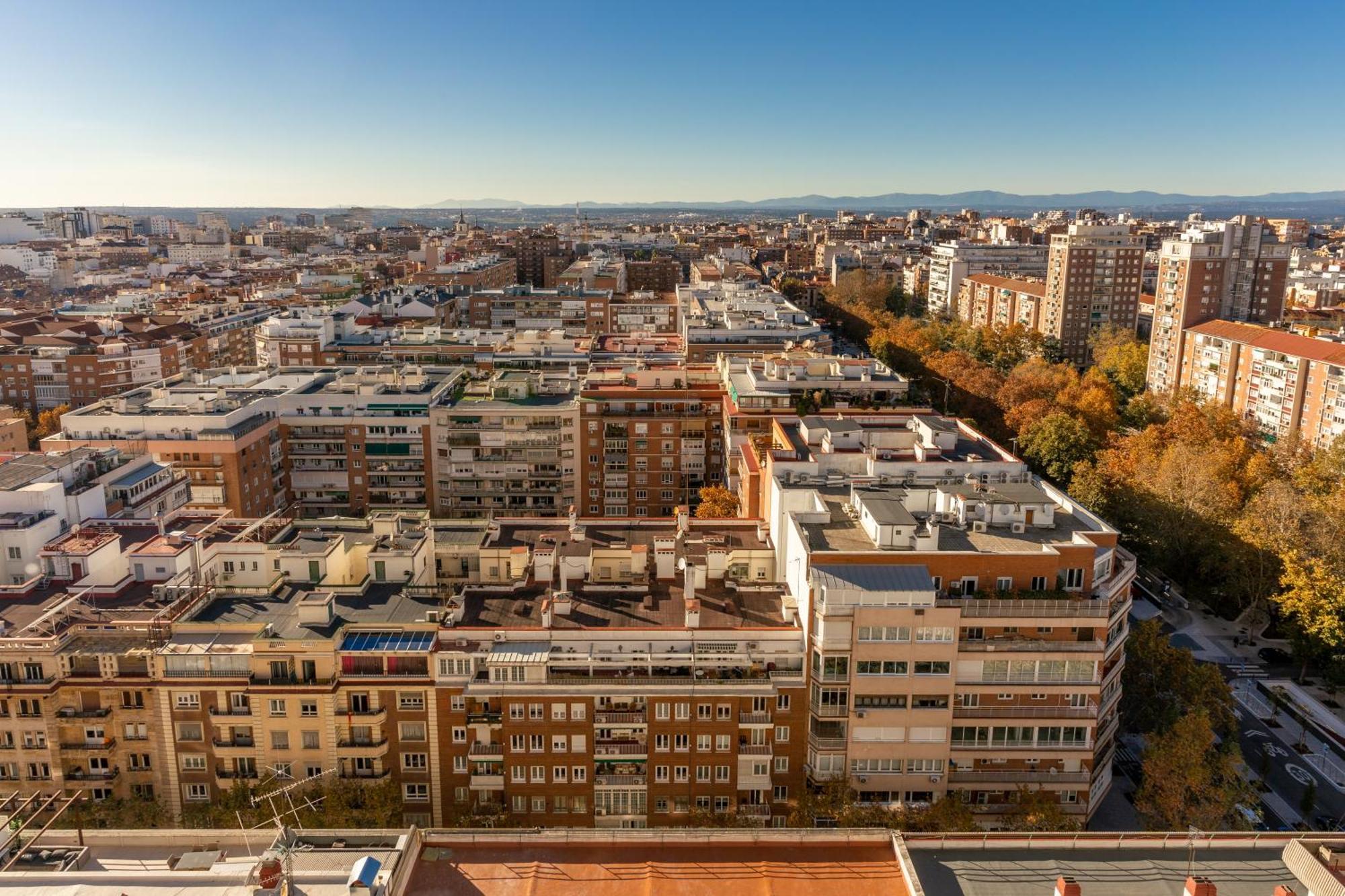 Apartment Bright With Views -2bd 1bth- Bernabeu *